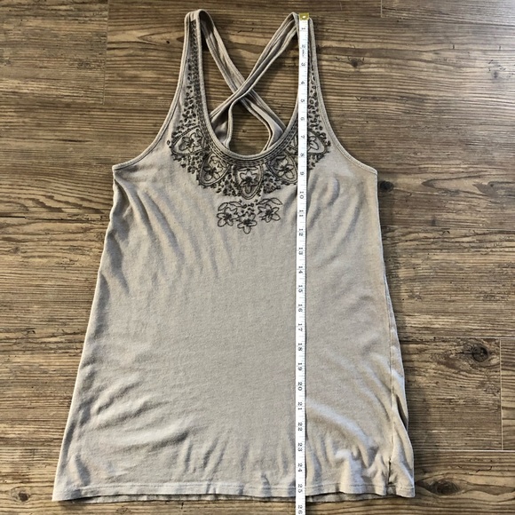 American Eagle stitched and beaded tank with cross back straps - Picture 7 of 7